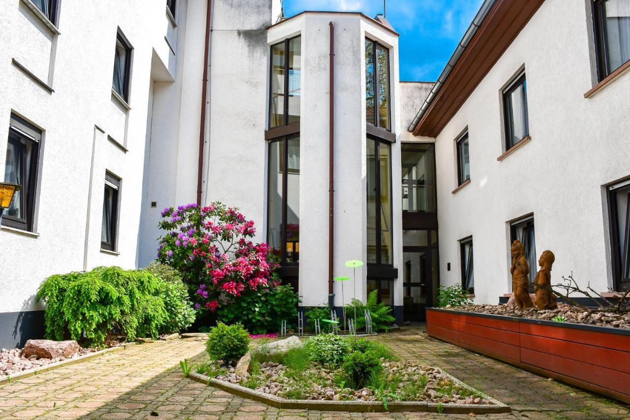 Kurgarten-Hotel Wolfach Ngoại thất bức ảnh
